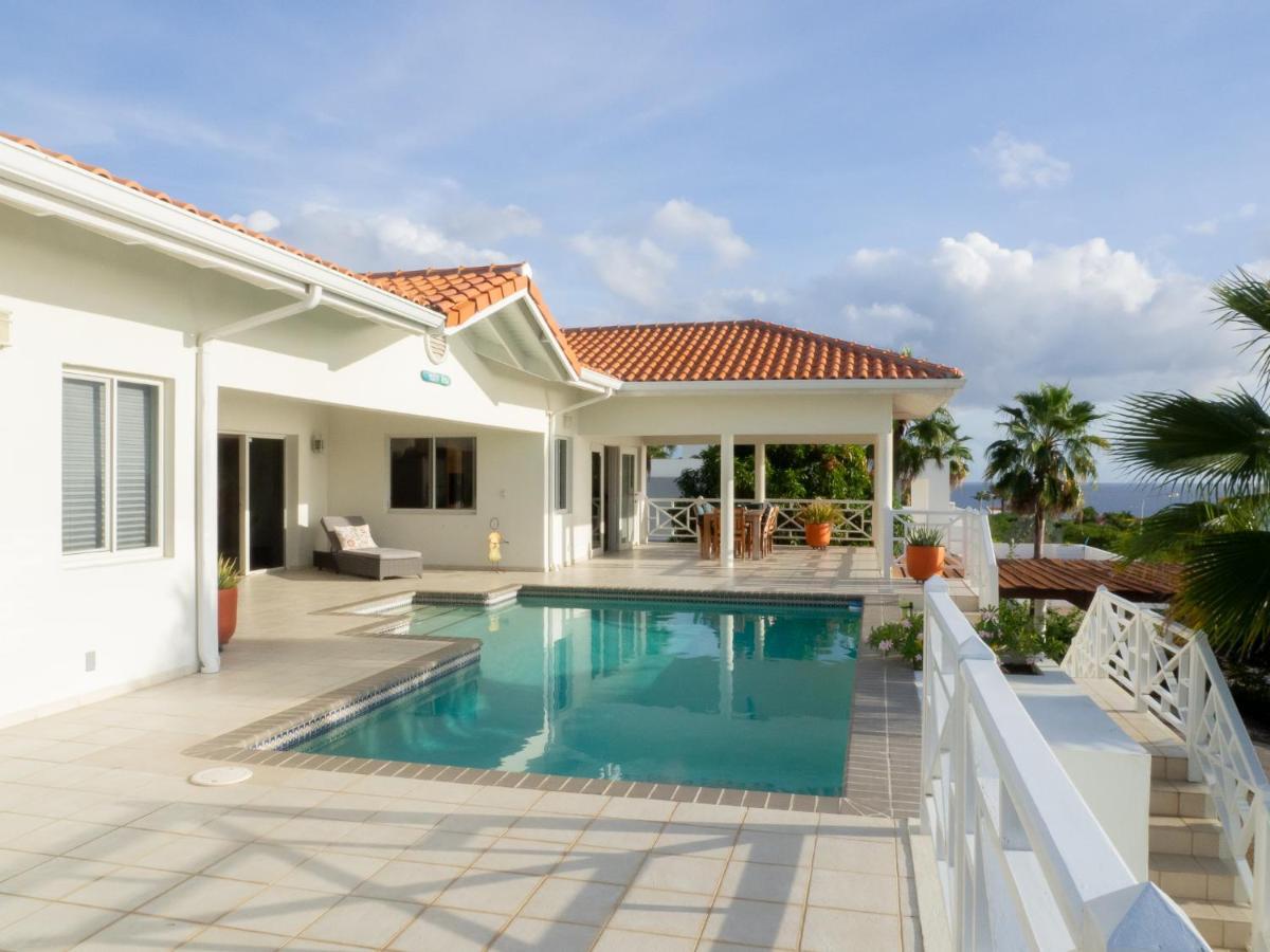 Villa Happy View Willibrordus Exterior foto
